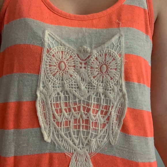 4/20$ 🌸 Orange and white tank top with lace owl - Picture 5 of 7
